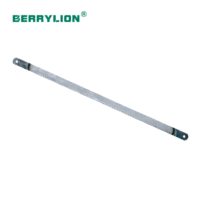 Classic style hacksaw blade