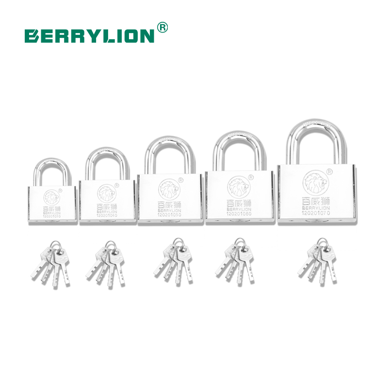 Short beam padlock